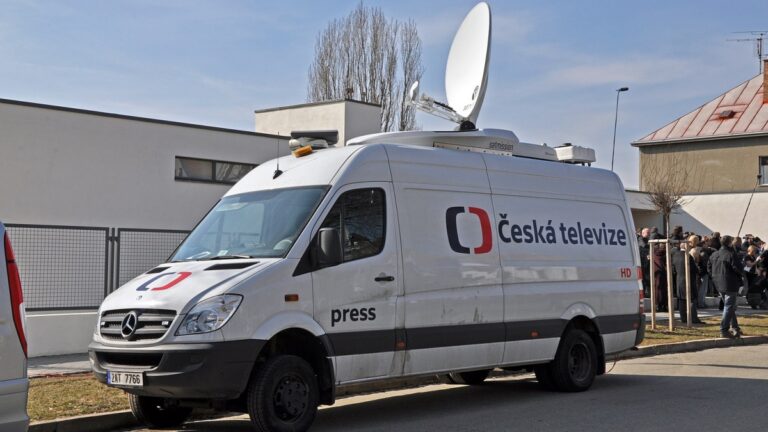 ceska televize auto