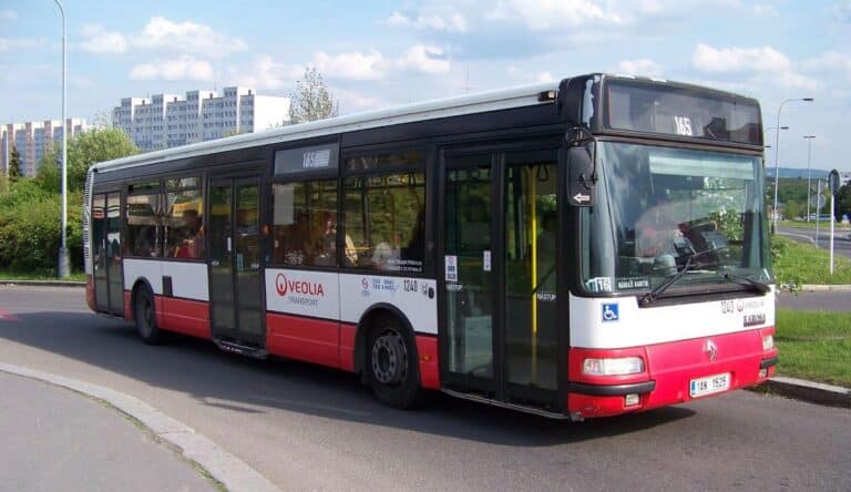 Autobus 1240 Veolia Transport Praha Haje