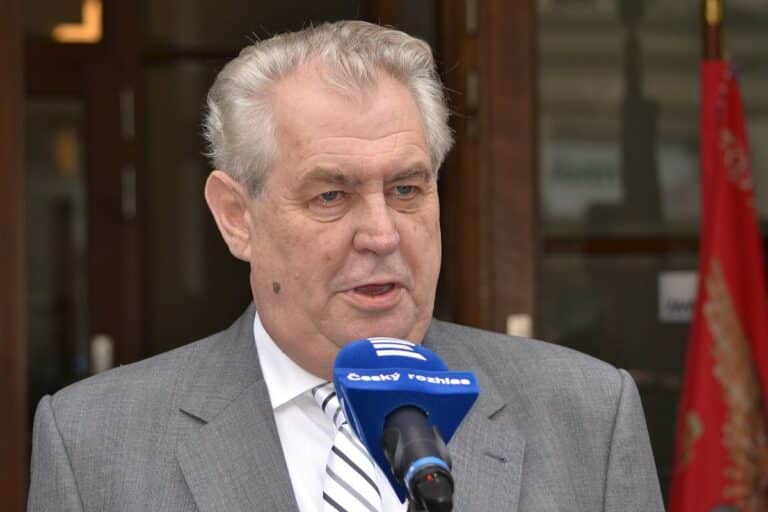 Milos Zeman Rozhlas 2013