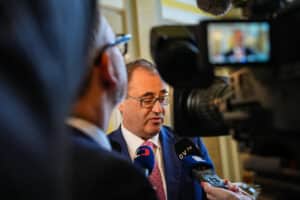 Ministr prevence odmítá preventivní opatření. Škodlivé nápoje ve školách? Ať to řeší rodiče, říká alibisticky