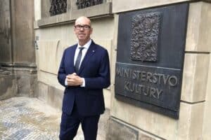 Plete si Klempíř ministerstvo se soukromou firmou? Kultura v Česku mu nepatří, měl by to konečně pochopit