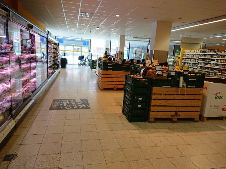 albert obchod supermarket